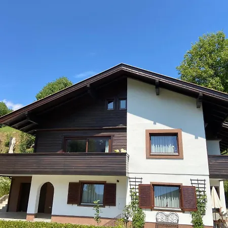 Appartementhaus Lisa شقة أفريتز